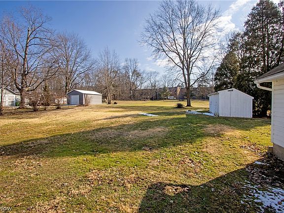 4th image of 310 N Seneca St