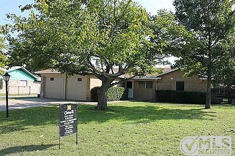 1st image of 1207 Cozby St E