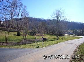 4th image of 128 Farm Valley Ct