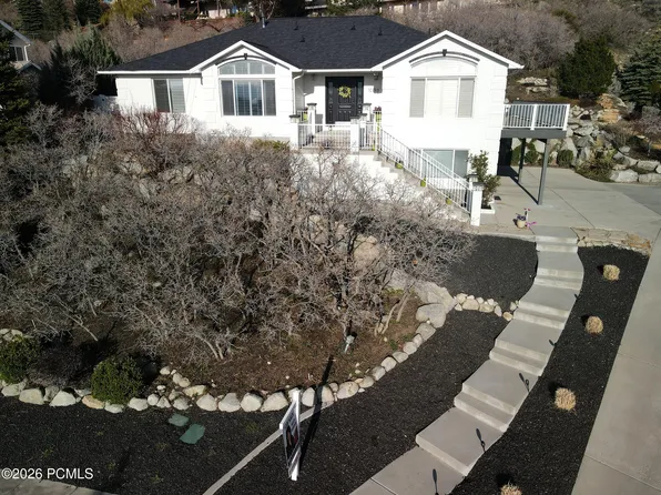 10193 S Majestic Canyon Rd, Sandy, UT 84092