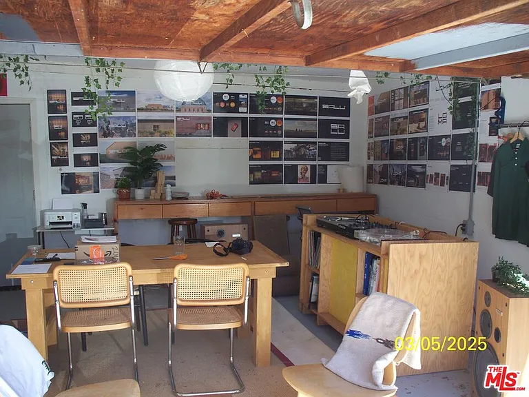 4354 Coolidge Ave — Photo 68
