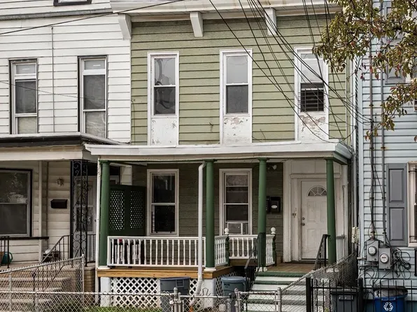 69 Belmont Avenue image 1 of 31