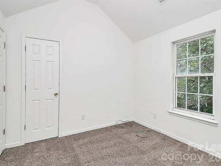 1215 McAllister Dr — Photo 27