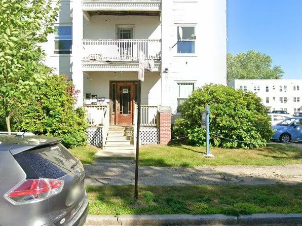 179 College St #1, Lewiston, ME 04240