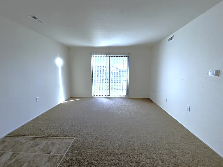 Perry Place Apartments — Photo 38