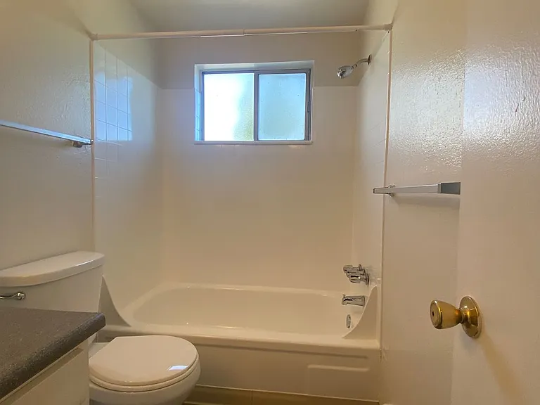 Garden Center Apt. 66 — Photo 13