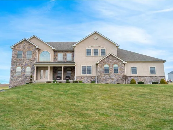 209 Gower Rd, Nazareth, PA 18064