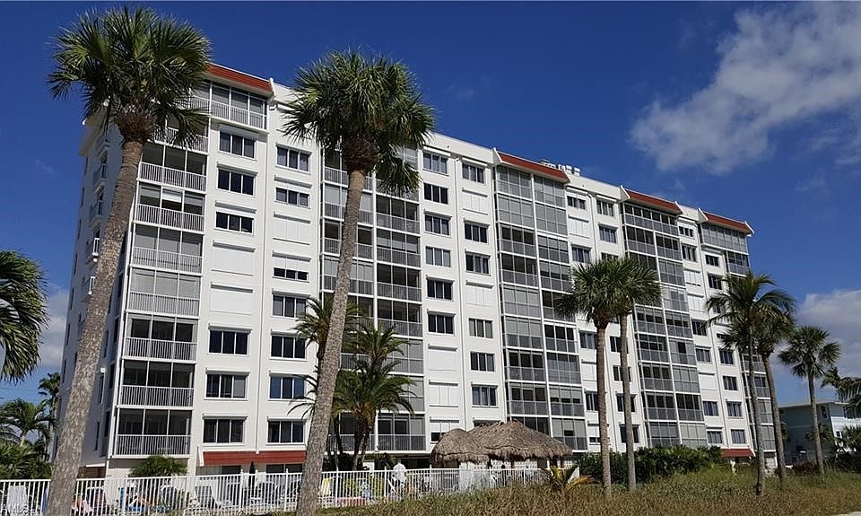 Gulf Front Exterior