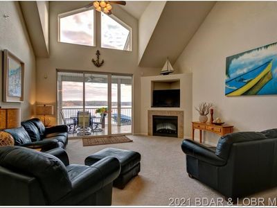 28608 Moffitt Point, Gravois Mills, MO, 65037