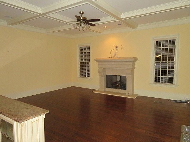 Additional Living Room