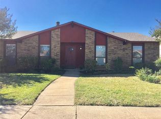 1909 Glenwick Ln, Garland, TX 75040
