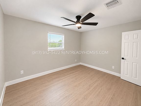 5th image of 8714 Twisting Vine Ln