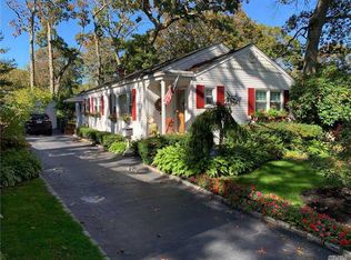 541 Brooklyn Blvd, Brightwaters, NY 11718