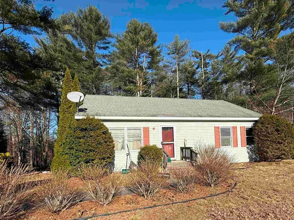 5 Stillwater Circle, Rochester, NH 03839