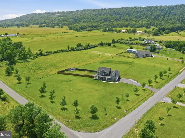 115 Marion Dr, Winchester, VA 22603
