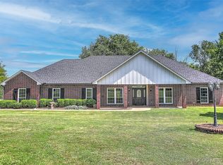 11757 S 305th East Ave, Coweta, OK 74429
