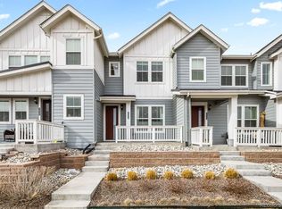 2044 S Upham Way, Lakewood, CO 80227