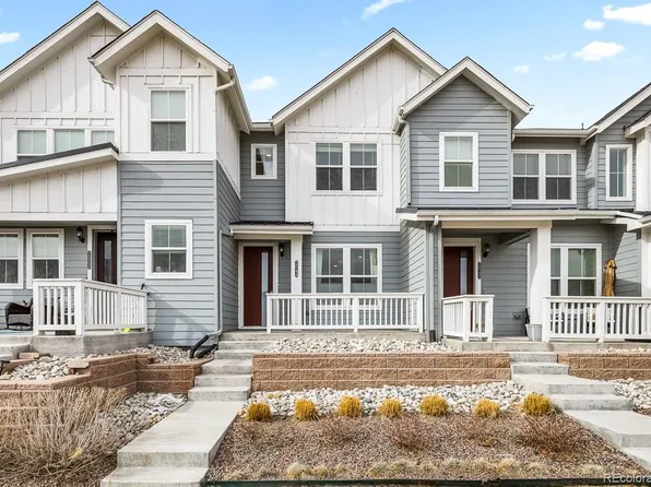 2044 S Upham Way, Lakewood, CO 80227