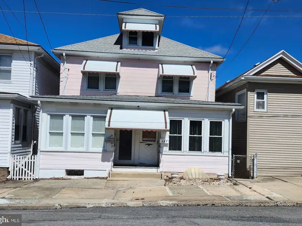 152 W Fell St, Summit Hill, PA 18250