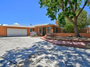 11716 Snow Heights Blvd NE, Albuquerque, NM 87112