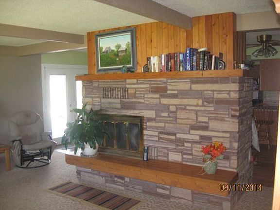 4th image of 4546 Hoover Ln
