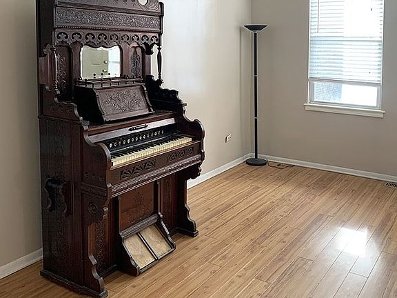 Huron living rm1