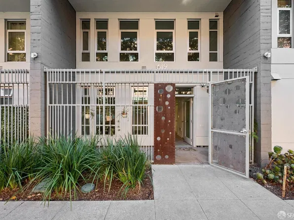 619 King St #Townhouse 6, San Francisco, CA 94107