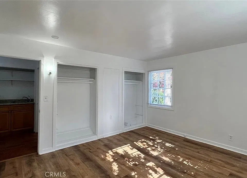 2202 S Coast Highway D.5