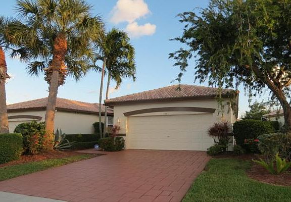Home For Sale In Majestic Isles