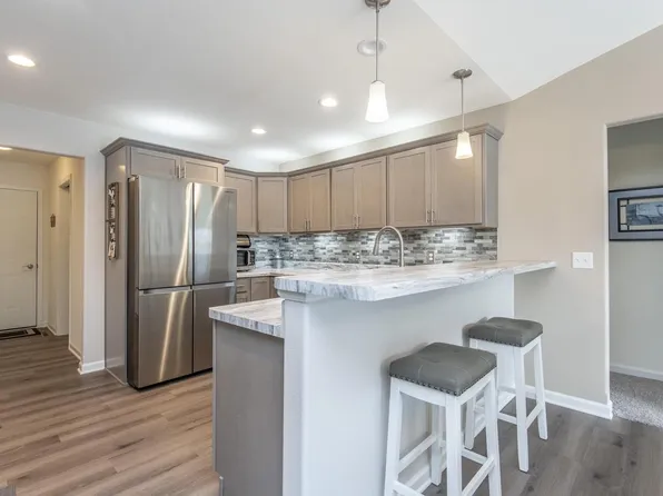 441 Conservancy DRIVE, Johnson Creek, WI 53038
