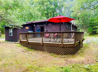 1498 W Fox Farm Rd, Manistee, MI 49660