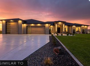 12807 Rock Creek Dr, Pasco, WA 99301