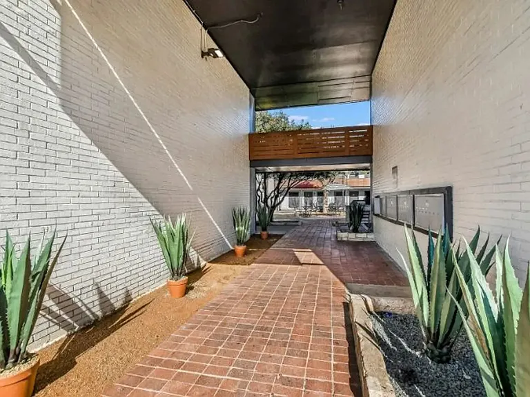 Anderson Flats — Photo 76