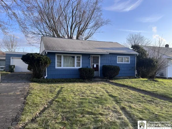 158 Indiana Ave, Jamestown, NY 14701