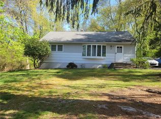 12 Lillian Dr, Spring Valley, NY 10977