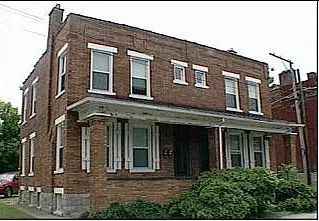 3 bed, 1000 sqft, $1,785 — Photo 1