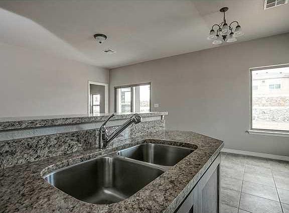 2nd image of 14314 Loma Esmeralda Dr