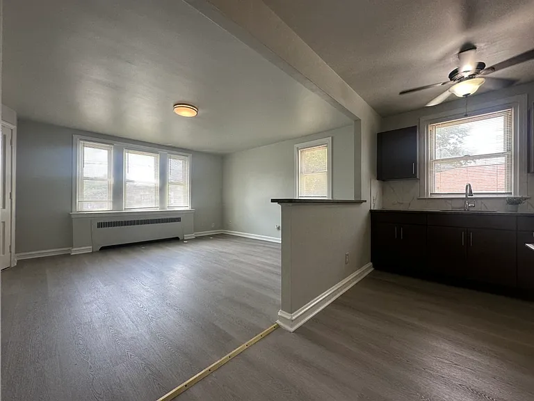 4221 Devereaux St #1 — Photo 5