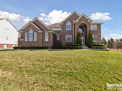 25486 Stanley Ln, South Lyon, MI, 48178