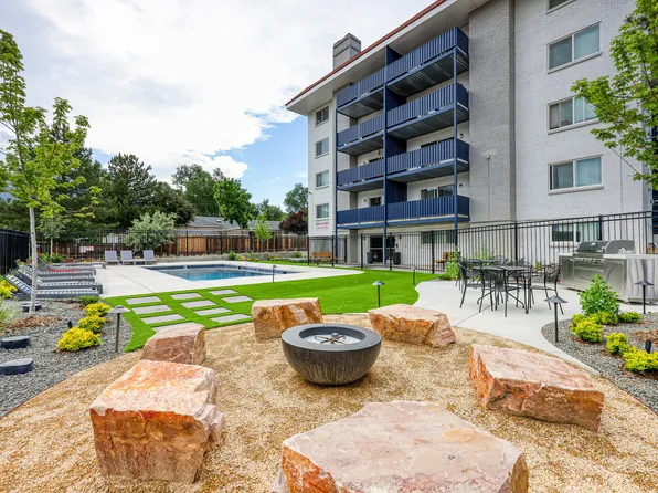 Kalo Broadmoor Terrace