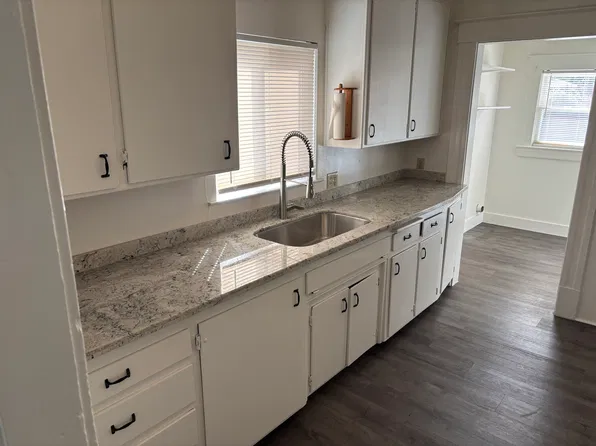 (undisclosed Address), Oakland, CA 94607