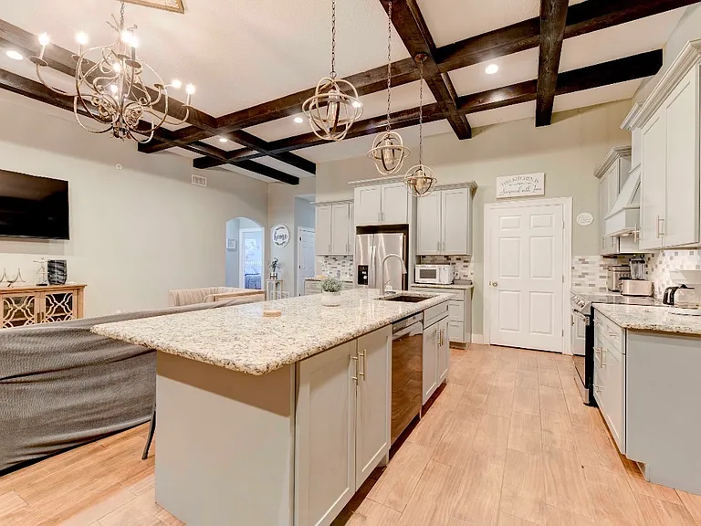 3801 Sunny Beach Ct — Photo 4