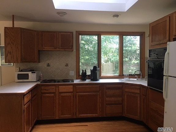 2nd image of 42 Grand Ave