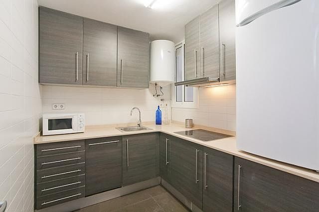 1st image of 8 Island Pkwy APT 6B