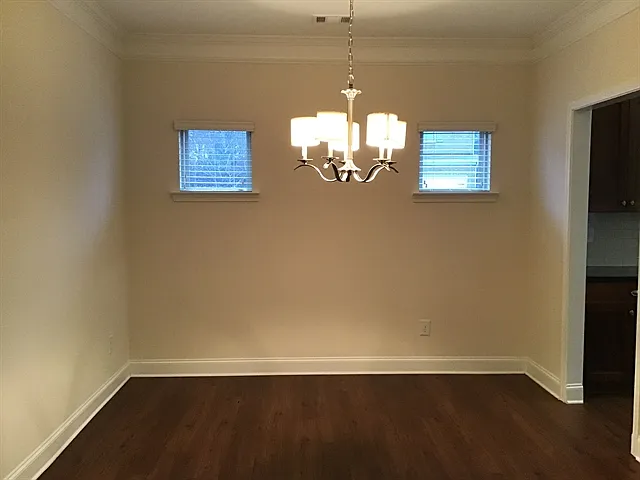 2432 Folsom St — Photo 8