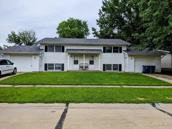 303-307 N 6th St #303, Eldridge, IA 52748