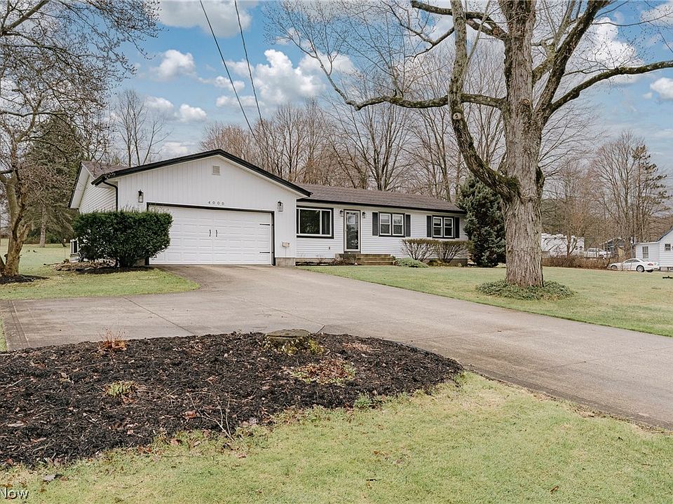 1st image of 4000 Reimer Rd