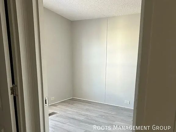 5th image of 3032 Josibpet Ln #3032JL