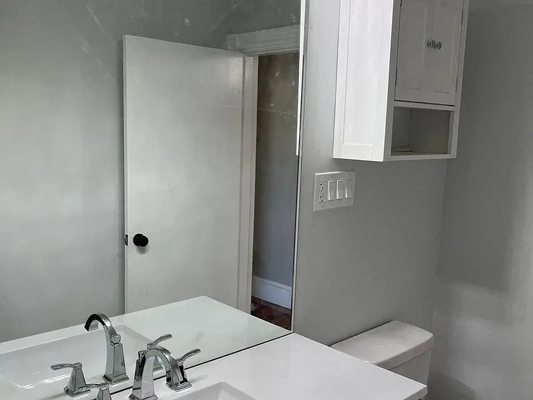 38 Brackett St #3 — Photo 11
