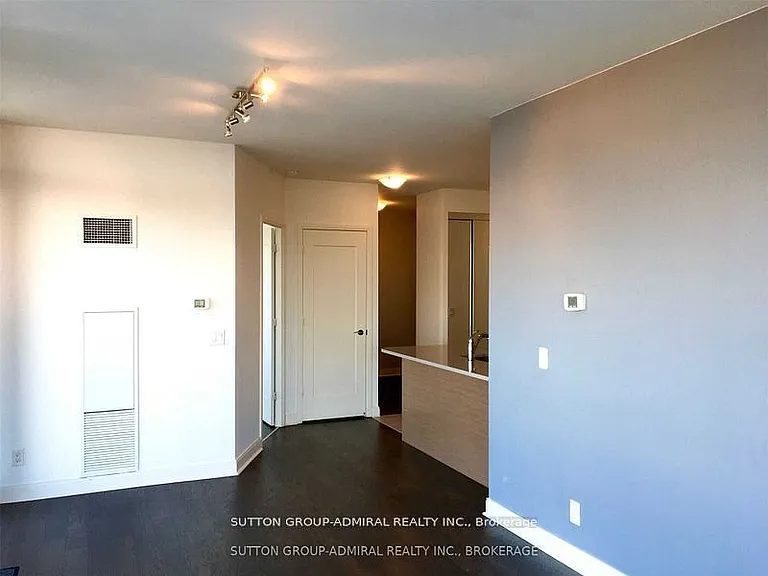 825 Church St #2105 — Photo 16